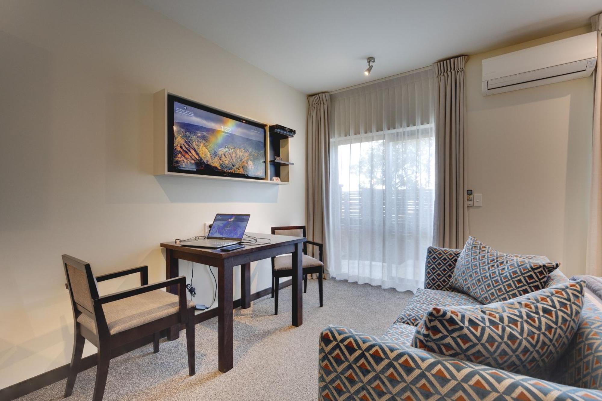 לוור האט Ava Lodge מראה חיצוני תמונה
